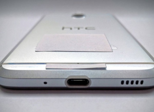學習蘋果好榜樣？HTC新機也取消耳機插孔